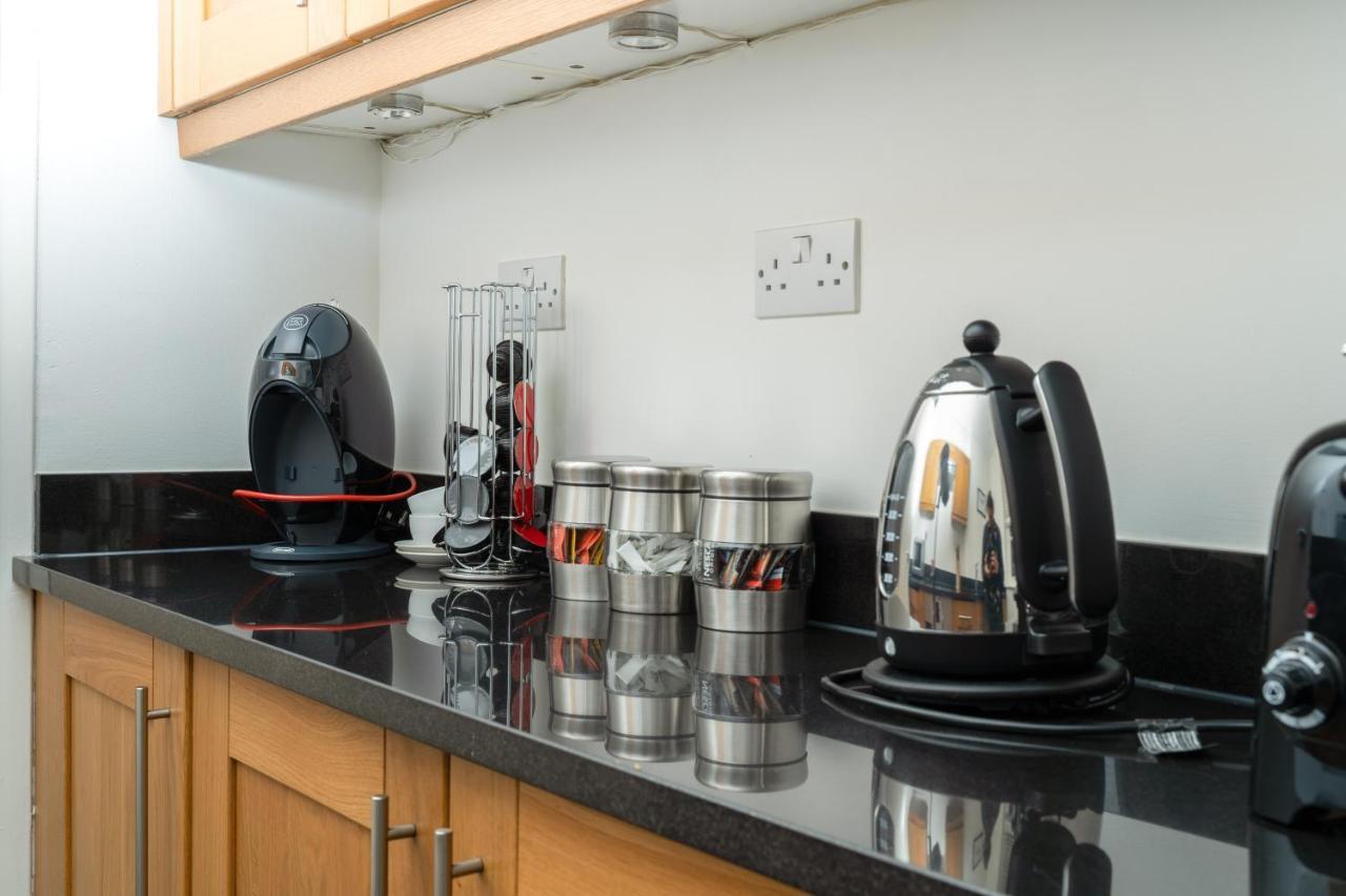 Mayfair Serviced Apartments London Bagian luar foto