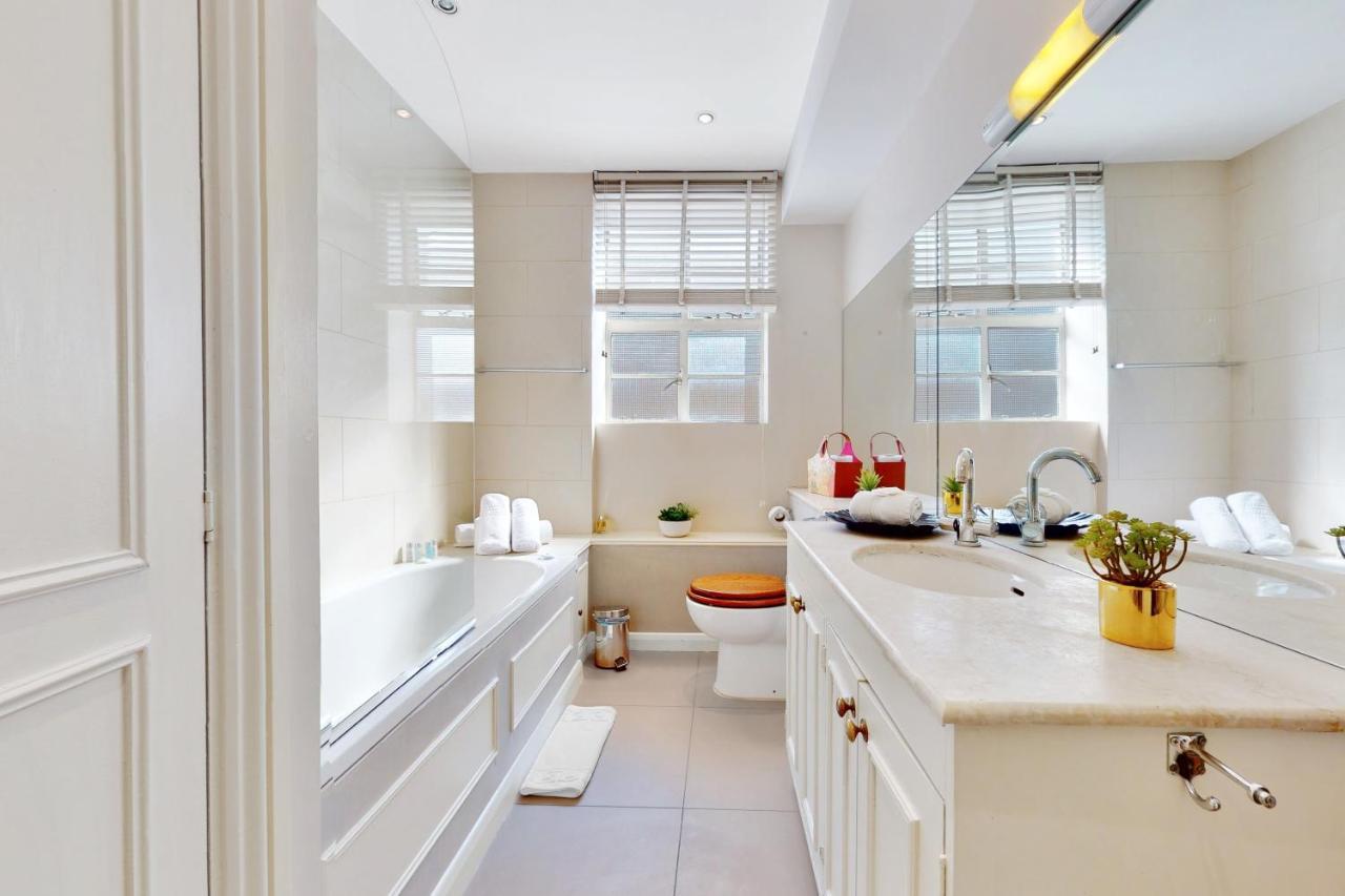 Mayfair Serviced Apartments London Bagian luar foto